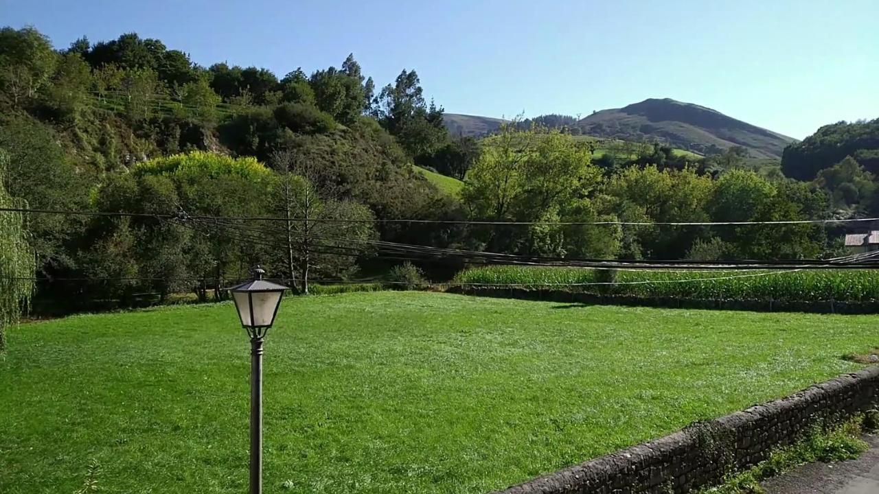 La Fuentona De Ruente Exterior foto